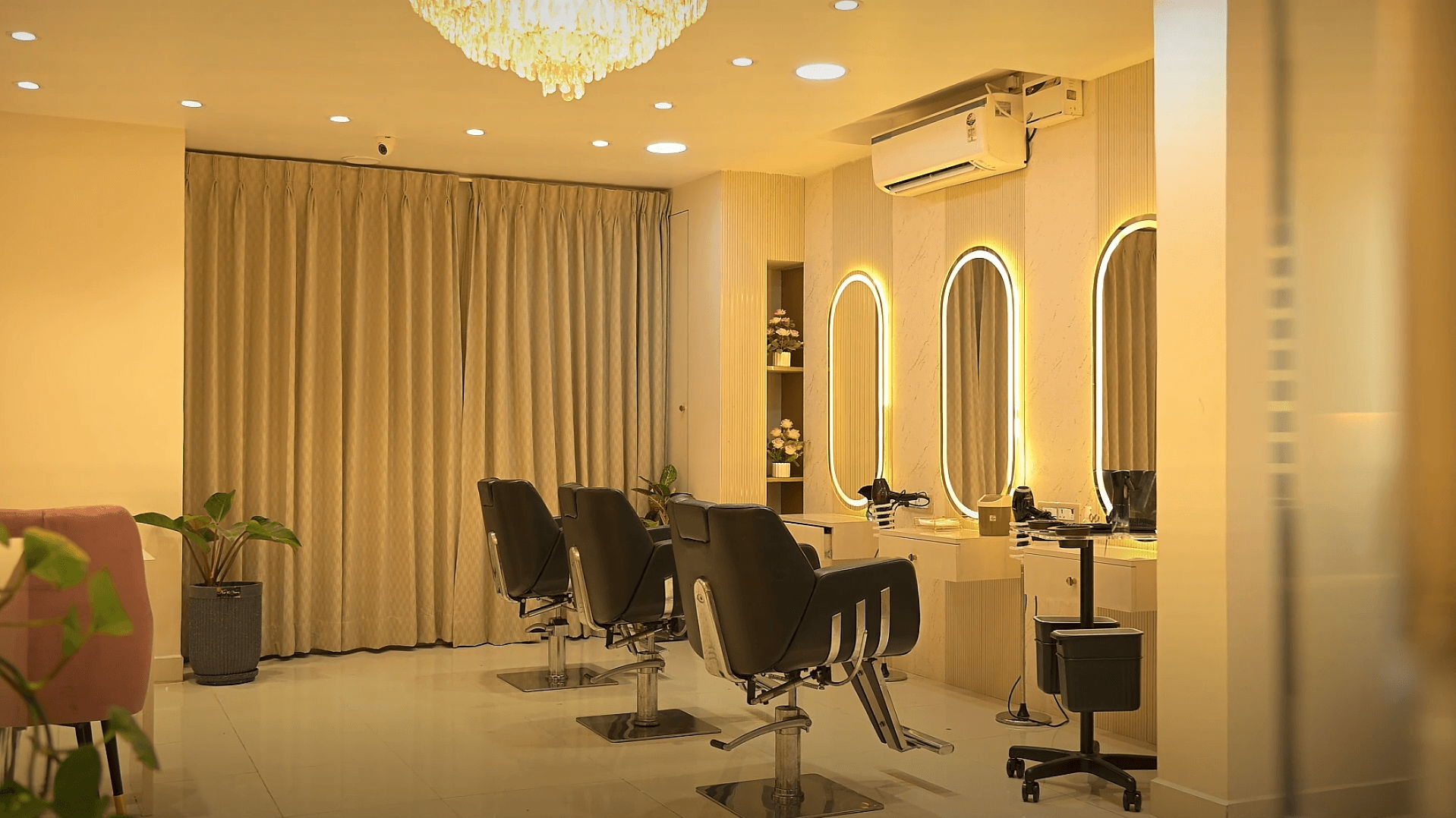 Lakshana Beauty Salon Interior